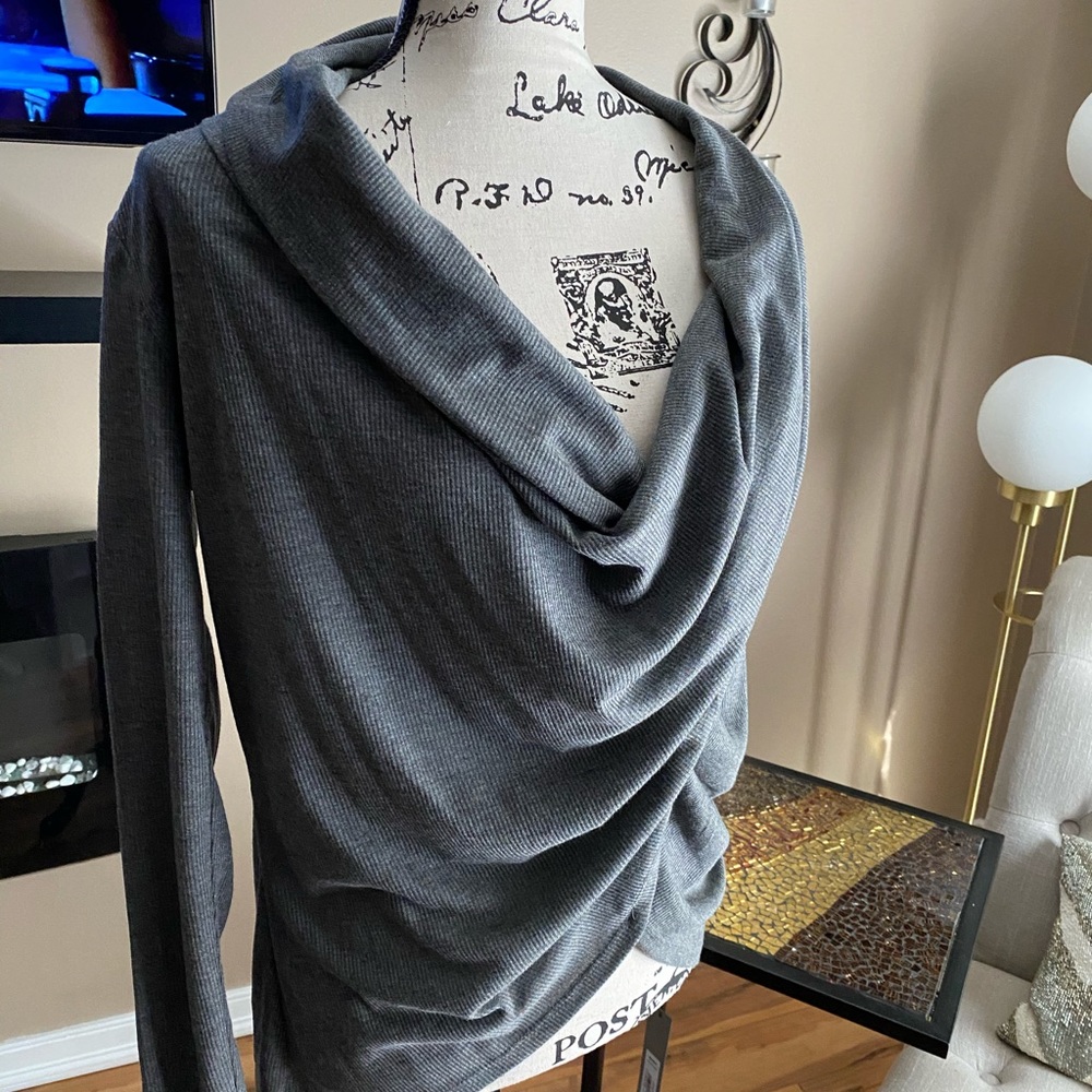 Gray wrap top